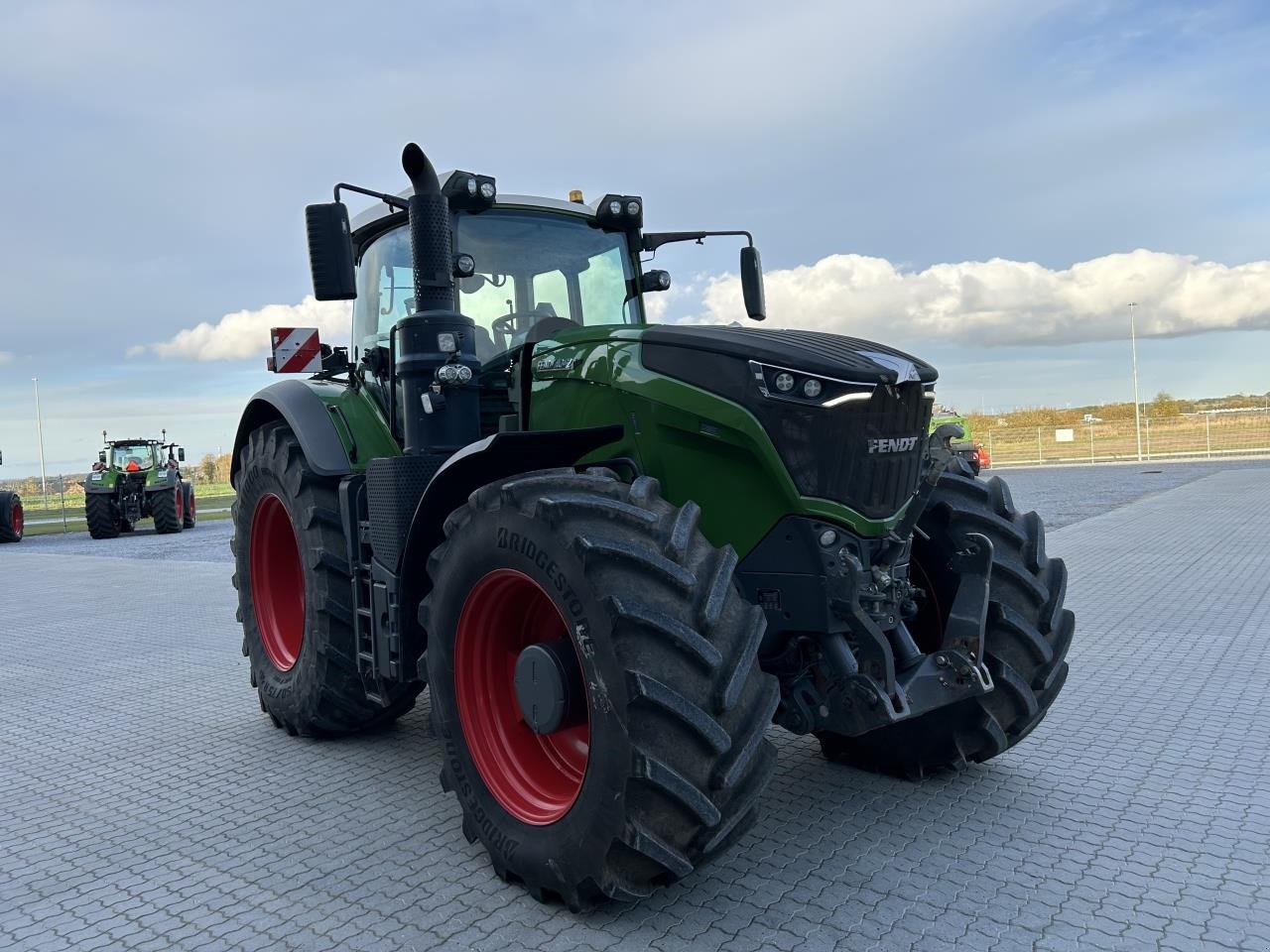 Traktor Türe ait Fendt 1042 VARIO S4, Gebrauchtmaschine içinde Randers SV (resim 2)