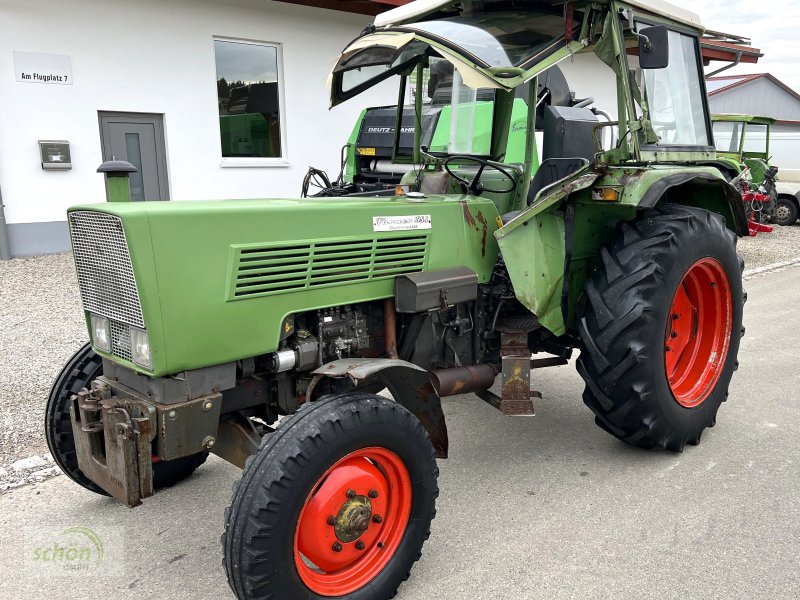 Traktor типа Fendt 105 S Turbomatik mit Servolenkung und 1 dw und 1 ew Steuergerät, Gebrauchtmaschine в Burgrieden