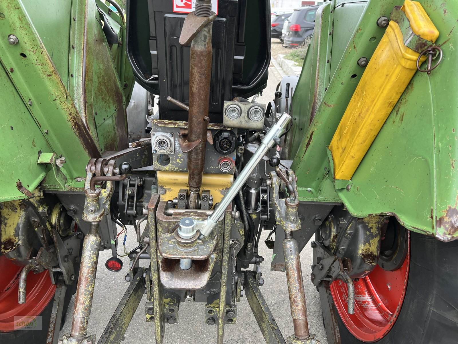 Traktor типа Fendt 105 S Turbomatik mit Servolenkung und 1 dw und 1 ew Steuergerät, Gebrauchtmaschine в Burgrieden (Фотография 7)