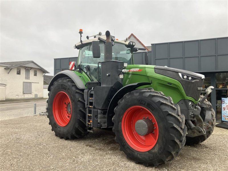 Traktor of the type Fendt 1050 GEN 2  Som ny., Gebrauchtmaschine in Rødekro