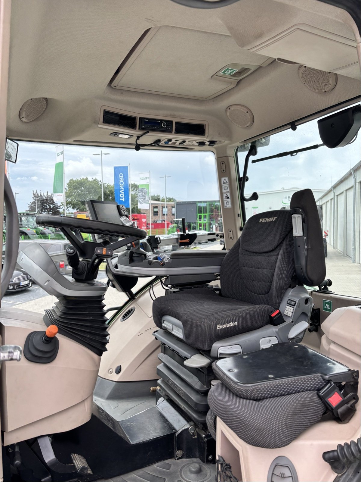 Traktor van het type Fendt 1050 S4 Vario RÜFA, Gebrauchtmaschine in Gadebusch (Foto 10)