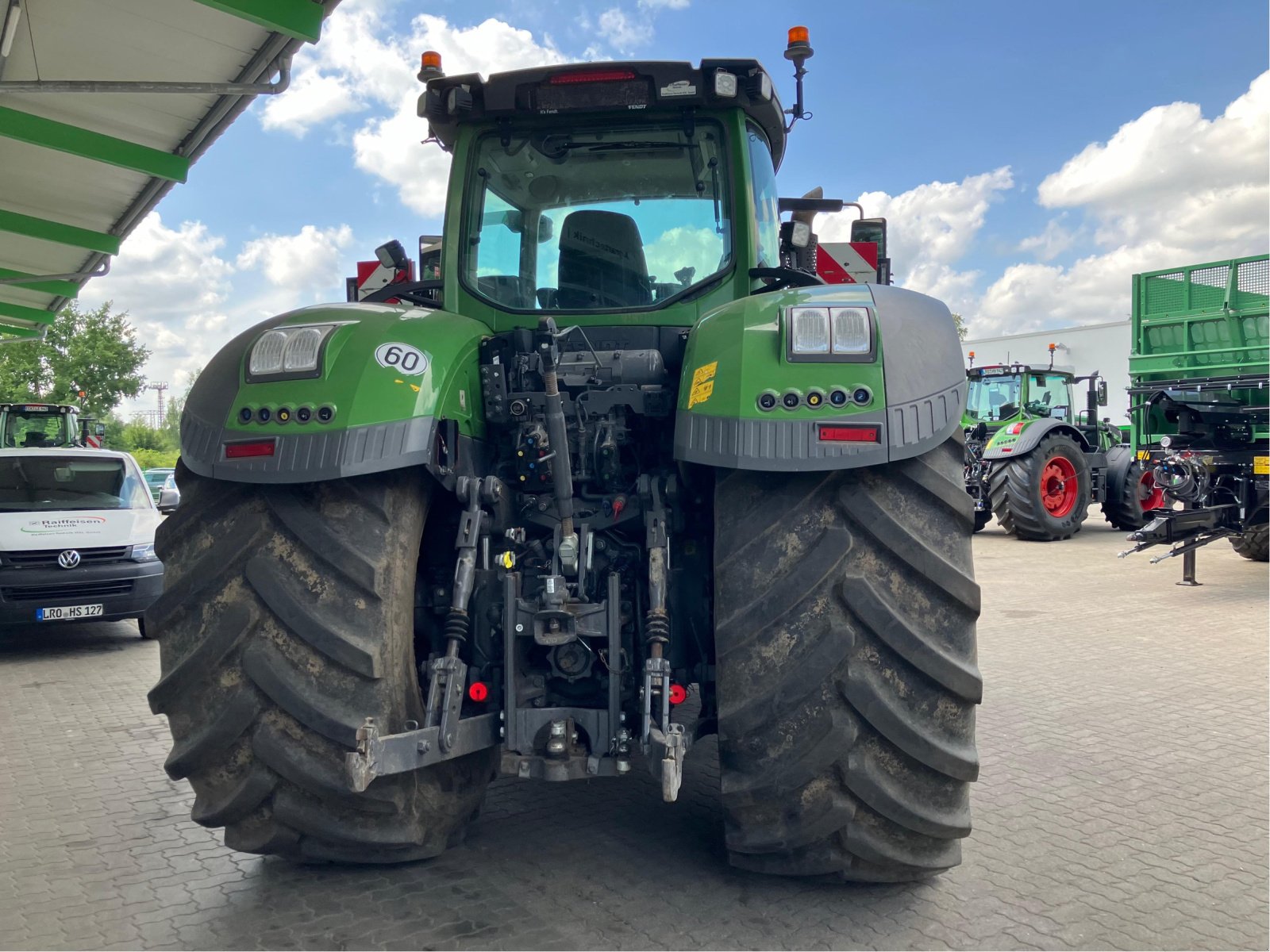 Traktor типа Fendt 1050 Vario Gen2 Profi Plus, Gebrauchtmaschine в Bützow (Фотография 7)