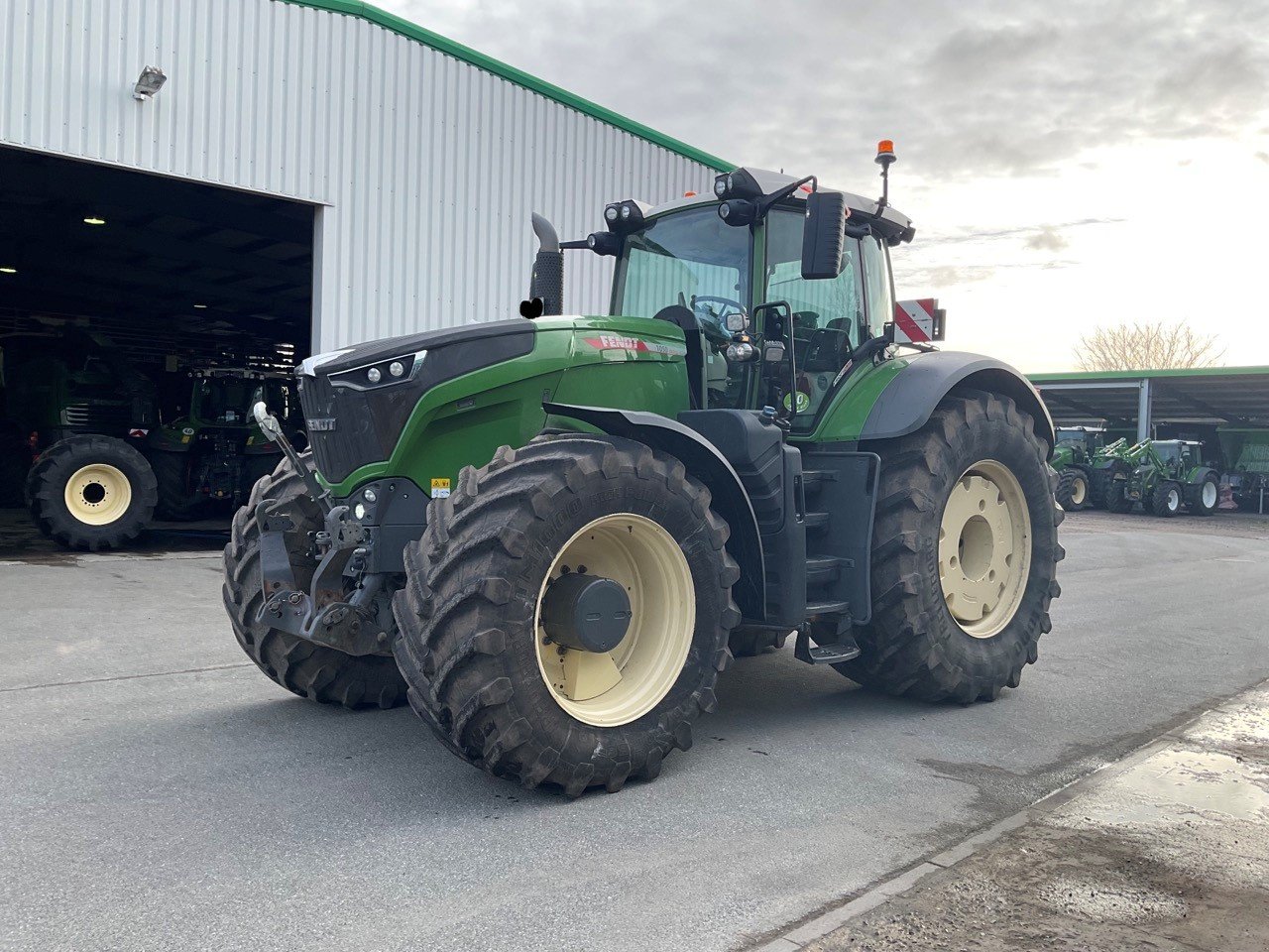 Traktor Türe ait Fendt 1050 Vario Gen2 ProfiPlus, Gebrauchtmaschine içinde Husum (resim 7)