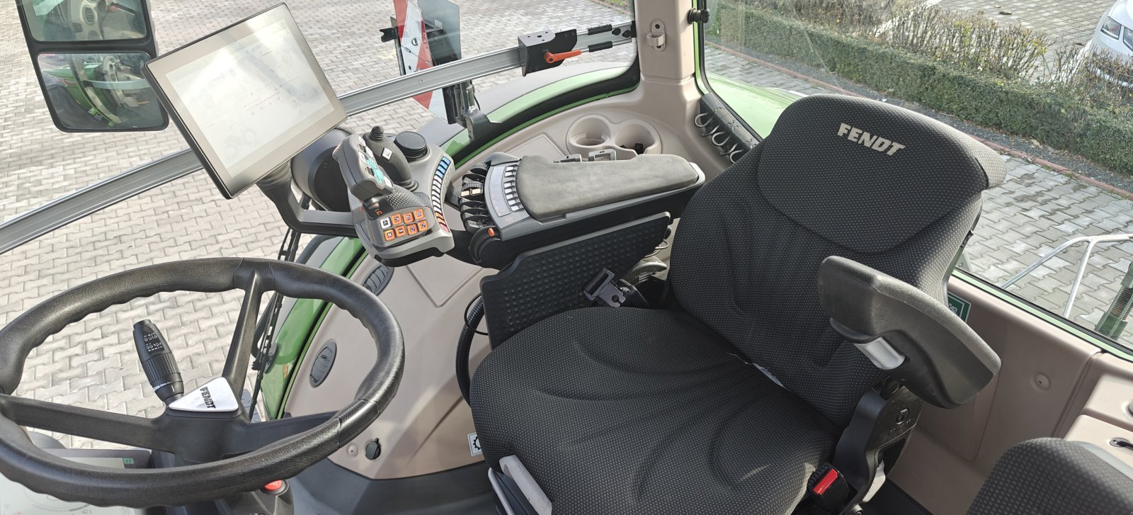 Traktor a típus Fendt 1050 Vario Gen3 Profi Plus, Gebrauchtmaschine ekkor: Orţişoara (Kép 8)