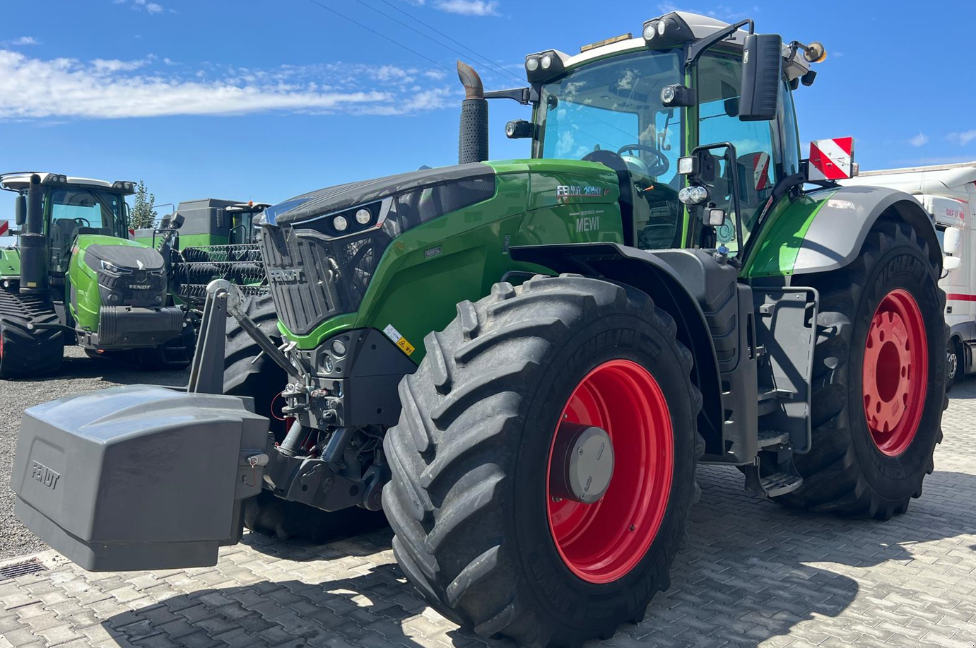 Traktor of the type Fendt 1050 Vario S4 Profi Plus, Gebrauchtmaschine in Orţişoara (Picture 2)