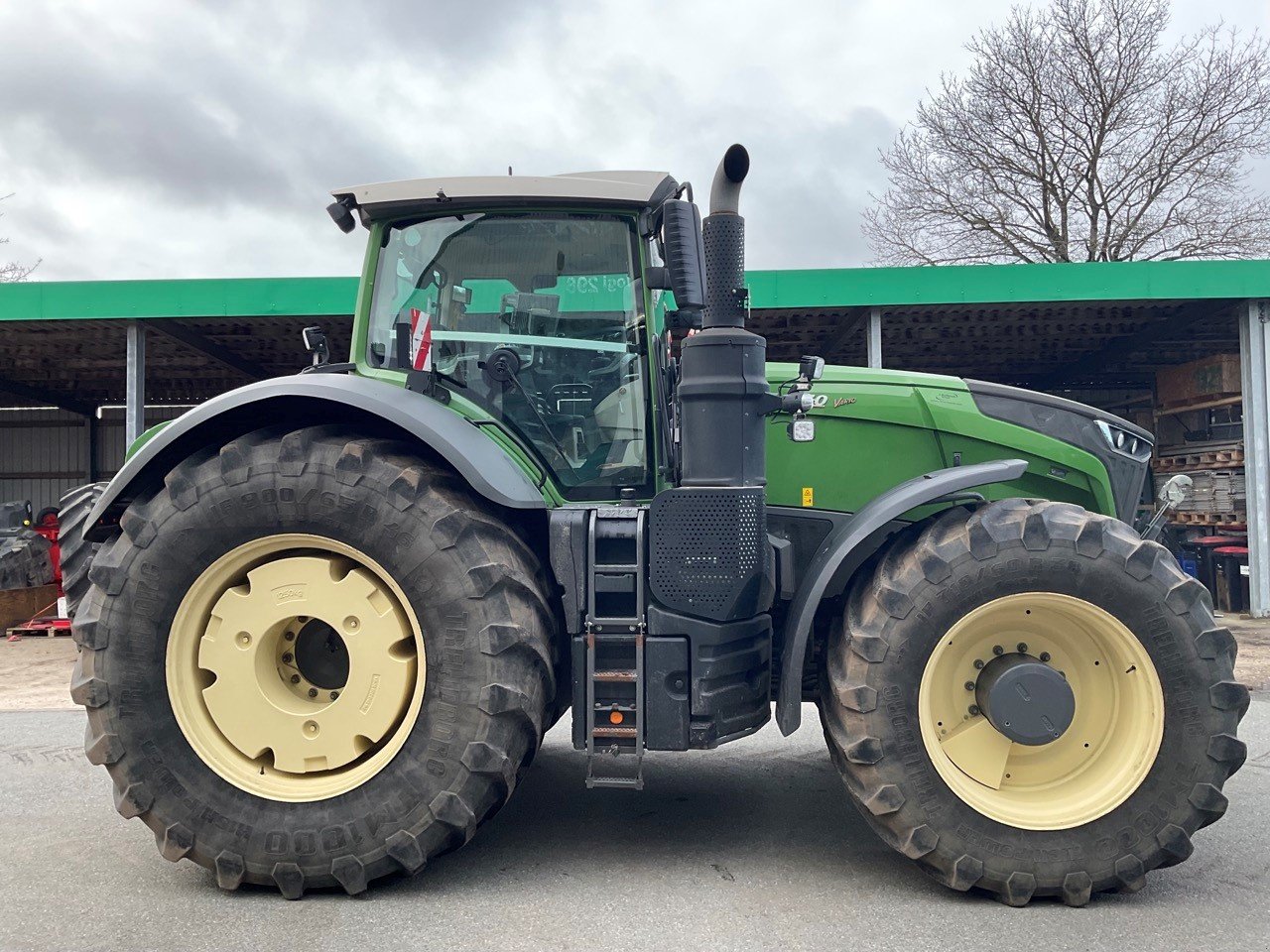 Traktor Türe ait Fendt 1050 Vario S4 ProfiPlus, Gebrauchtmaschine içinde Husum (resim 8)