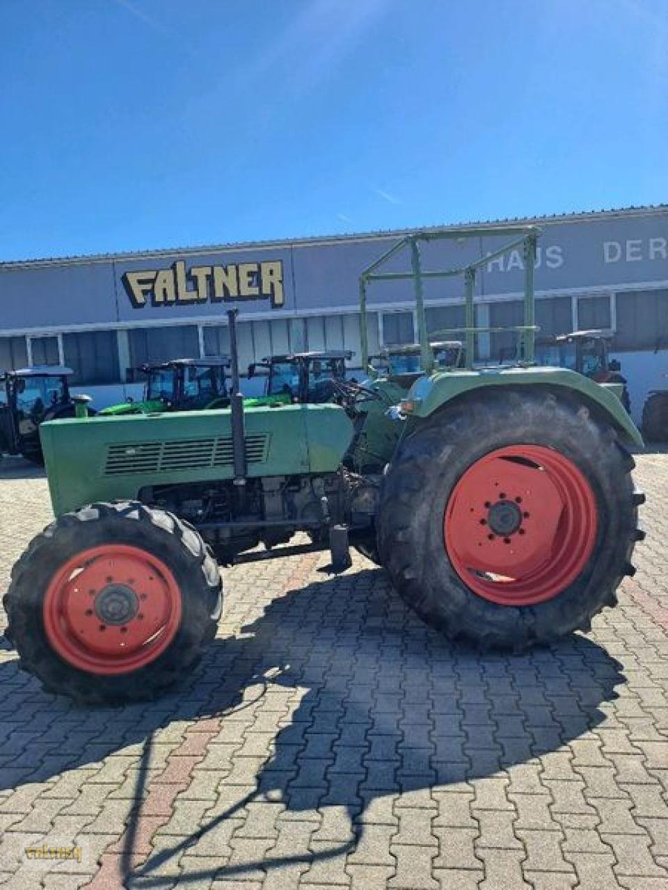 Traktor типа Fendt 106 SA, Gebrauchtmaschine в Büchlberg (Фотография 4)