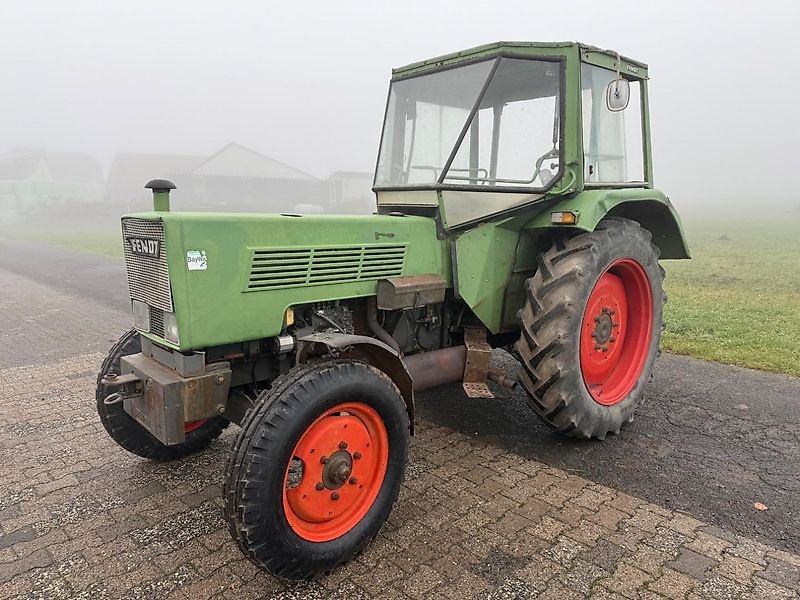 Traktor del tipo Fendt 108 LS, Gebrauchtmaschine In Steinau  (Immagine 8)