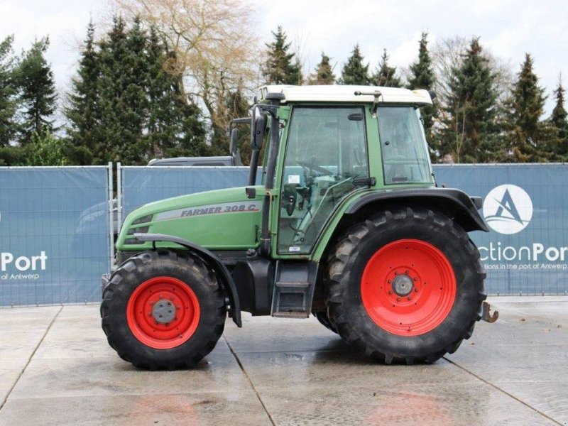 Traktor του τύπου Fendt 118/2, Gebrauchtmaschine σε Antwerpen (Φωτογραφία 1)