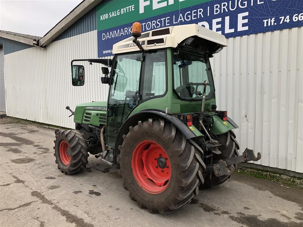 Traktor типа Fendt 207 F Med Frontlift, Gebrauchtmaschine в Rødekro (Фотография 3)