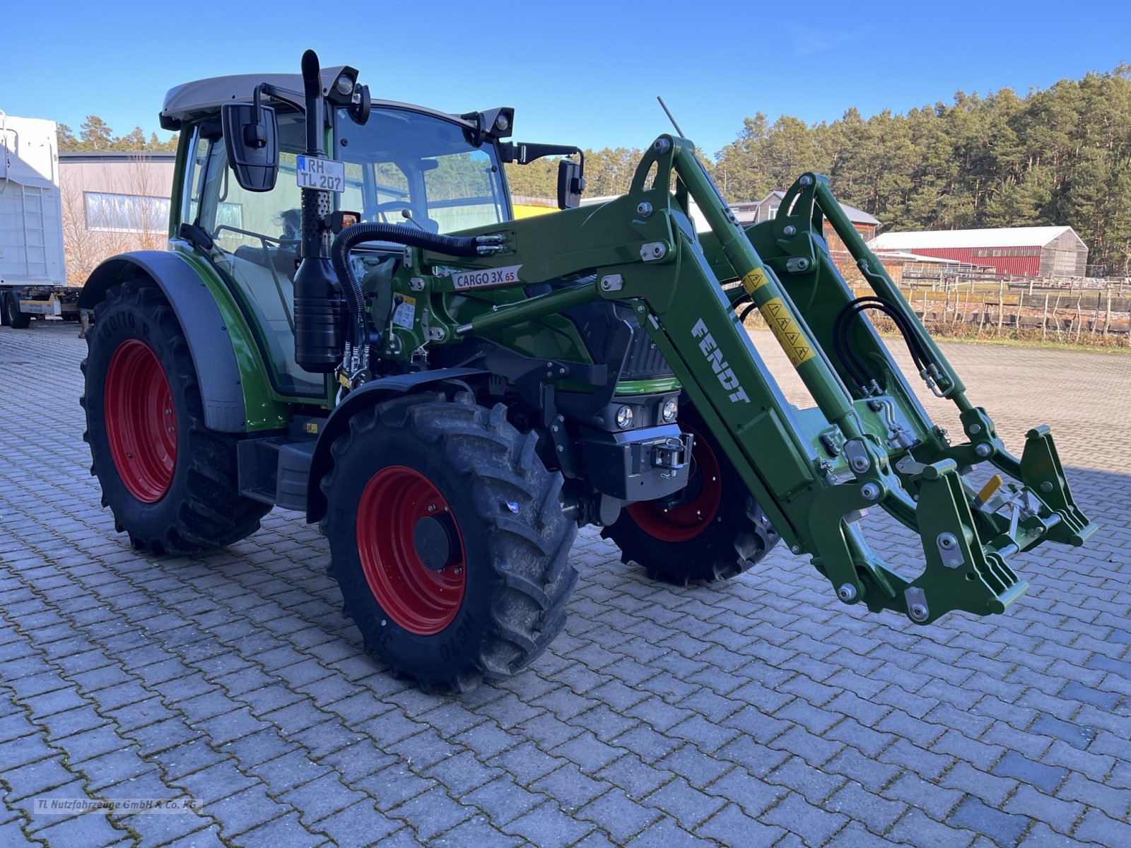 Traktor Türe ait Fendt 207 S Vario GEN 3, Gebrauchtmaschine içinde Röttenbach (resim 12)