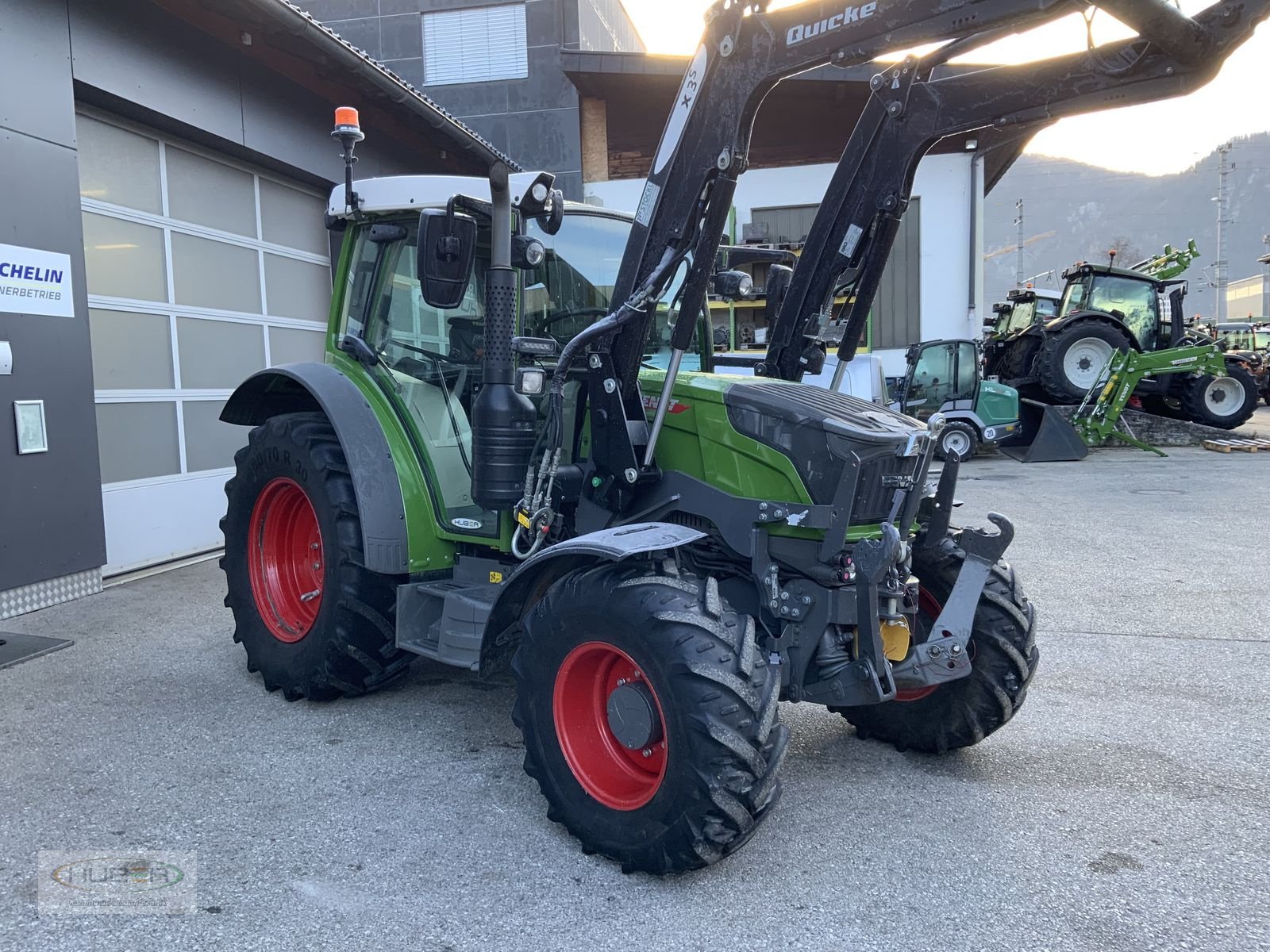 Traktor типа Fendt 207 Vario (Gen3), Gebrauchtmaschine в Kundl/Tirol (Фотография 5)