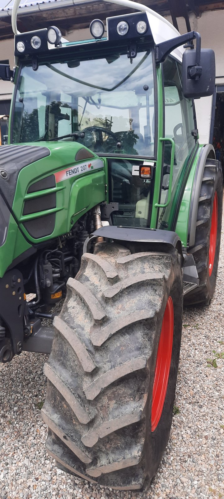 Traktor του τύπου Fendt 207 Vario TMS, Gebrauchtmaschine σε Pfaffenhofen (Φωτογραφία 4)