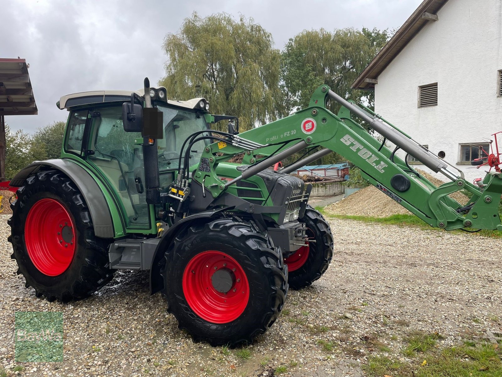 Traktor typu Fendt 207 VARIO TMS, Gebrauchtmaschine w Niederviehbach (Zdjęcie 2)