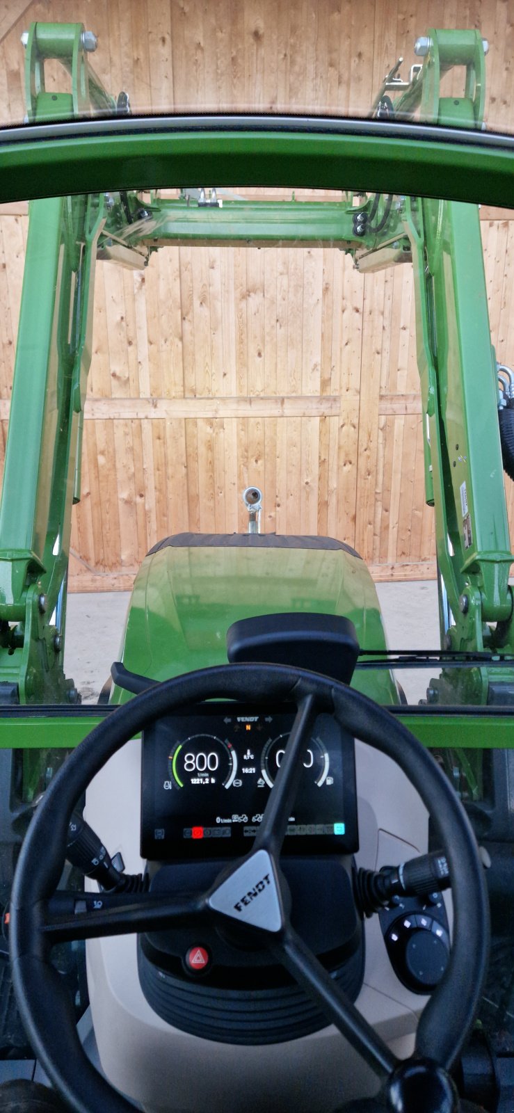 Traktor des Typs Fendt 207 Vario TMS, Gebrauchtmaschine in Ried (Bild 9)