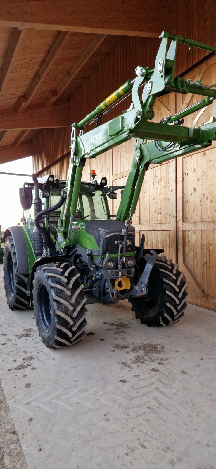 Traktor des Typs Fendt 207 Vario TMS, Gebrauchtmaschine in Ried (Bild 10)