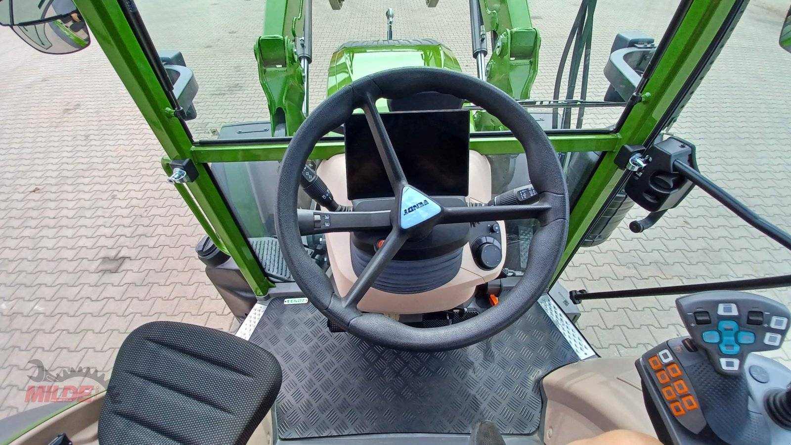 Traktor typu Fendt 207 Vario, Gebrauchtmaschine w Creußen (Zdjęcie 9)