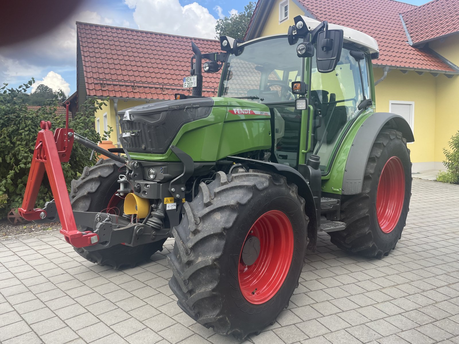 Traktor del tipo Fendt 207 Vario, Gebrauchtmaschine en Dieterskirchen (Imagen 1)