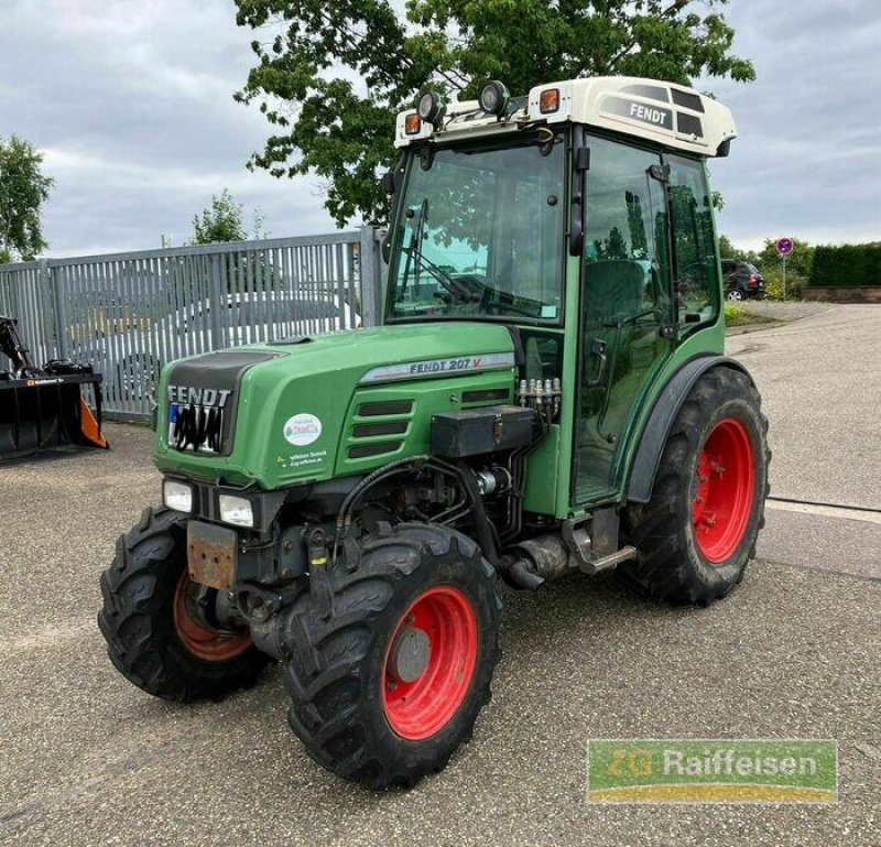 Traktor του τύπου Fendt 207 VF, Gebrauchtmaschine σε Bühl (Φωτογραφία 1)