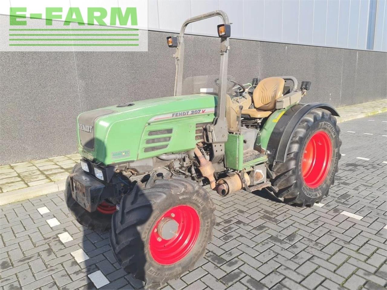 Traktor des Typs Fendt 207v cabrio V, Gebrauchtmaschine in gg VEGHEL (Bild 1)