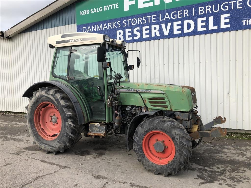 Traktor tip Fendt 208 P model. Med Front PTO, Gebrauchtmaschine in Rødekro (Poză 5)