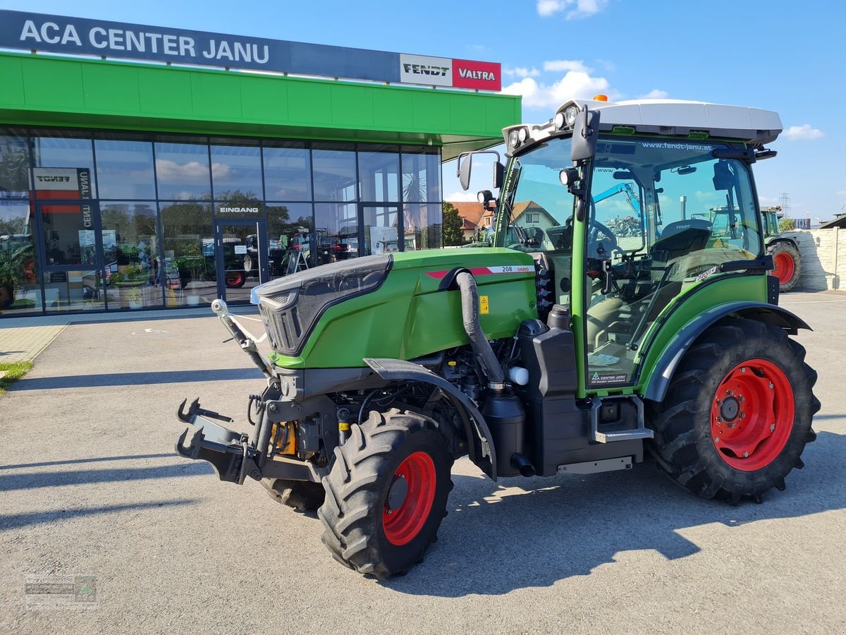 Traktor du type Fendt 208 Vario (FendtONE), Gebrauchtmaschine en Gerasdorf (Photo 1)