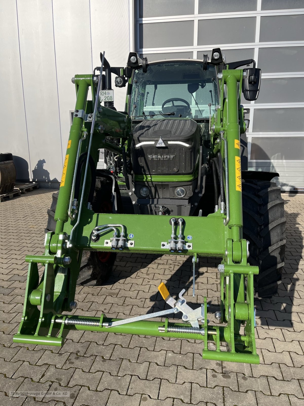 Traktor του τύπου Fendt 208 VARIO TMS, Gebrauchtmaschine σε Röttenbach (Φωτογραφία 4)