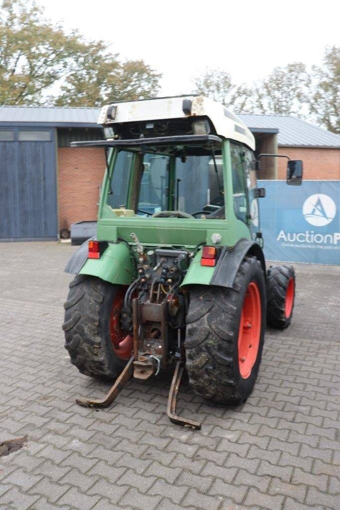 Traktor типа Fendt 208, Gebrauchtmaschine в Antwerpen (Фотография 7)