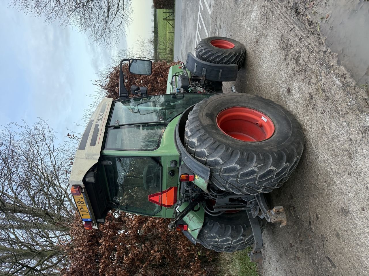 Traktor du type Fendt 208f, Gebrauchtmaschine en Wadenoijen (Photo 3)