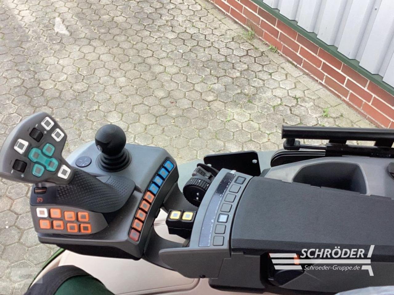 Traktor typu Fendt 209 F VARIO GEN3 POWER, Gebrauchtmaschine w Scharrel (Zdjęcie 17)