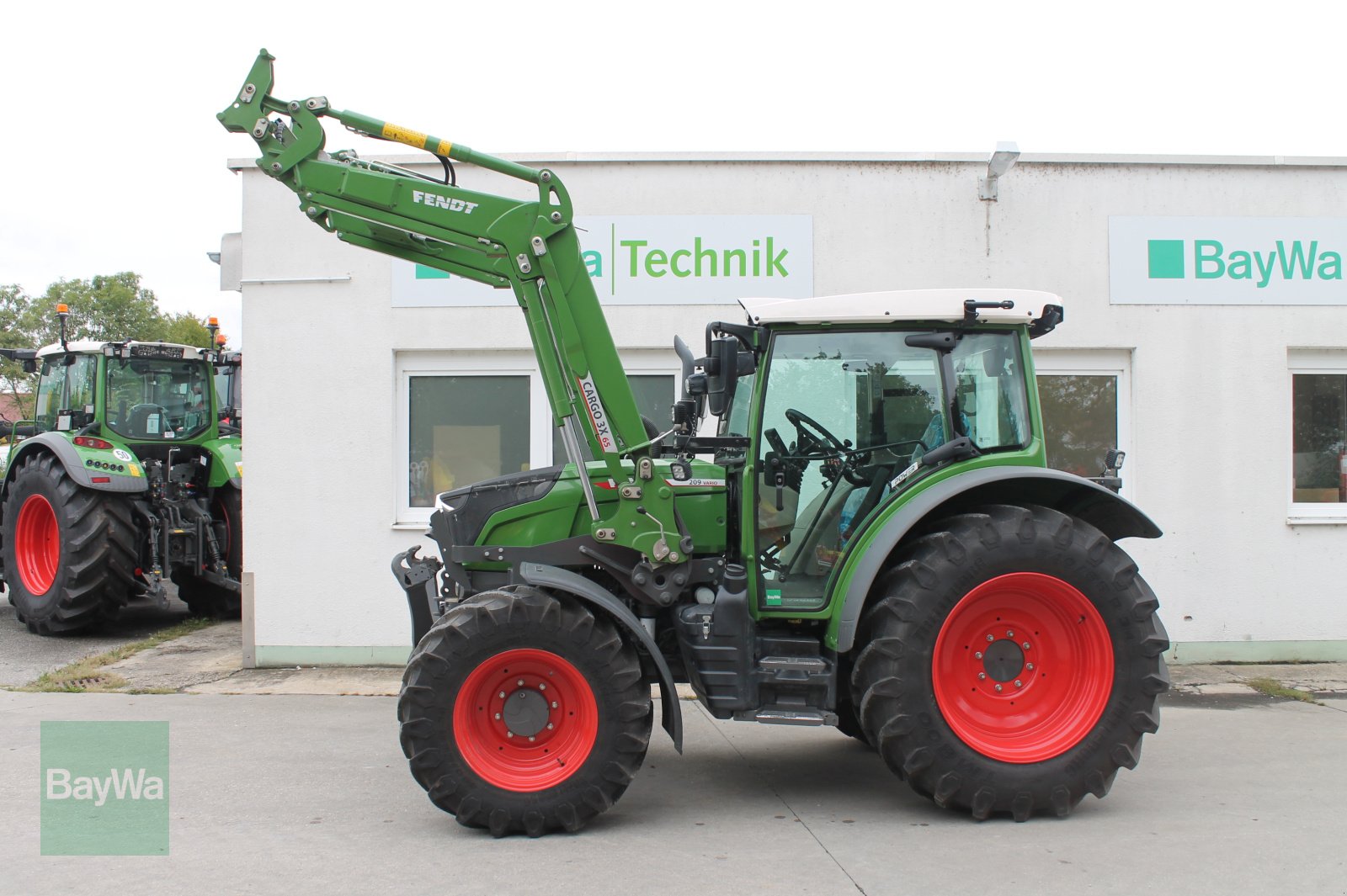 Traktor des Typs Fendt 209 S Vario Gen3, Gebrauchtmaschine in Straubing (Bild 1)