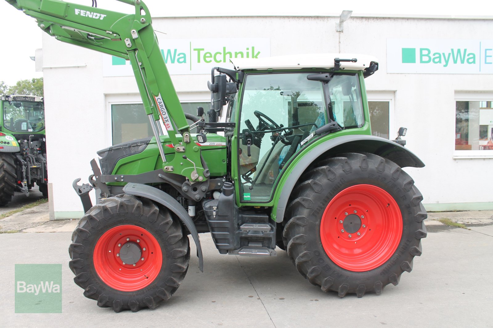 Traktor van het type Fendt 209 S Vario Gen3, Gebrauchtmaschine in Straubing (Foto 2)