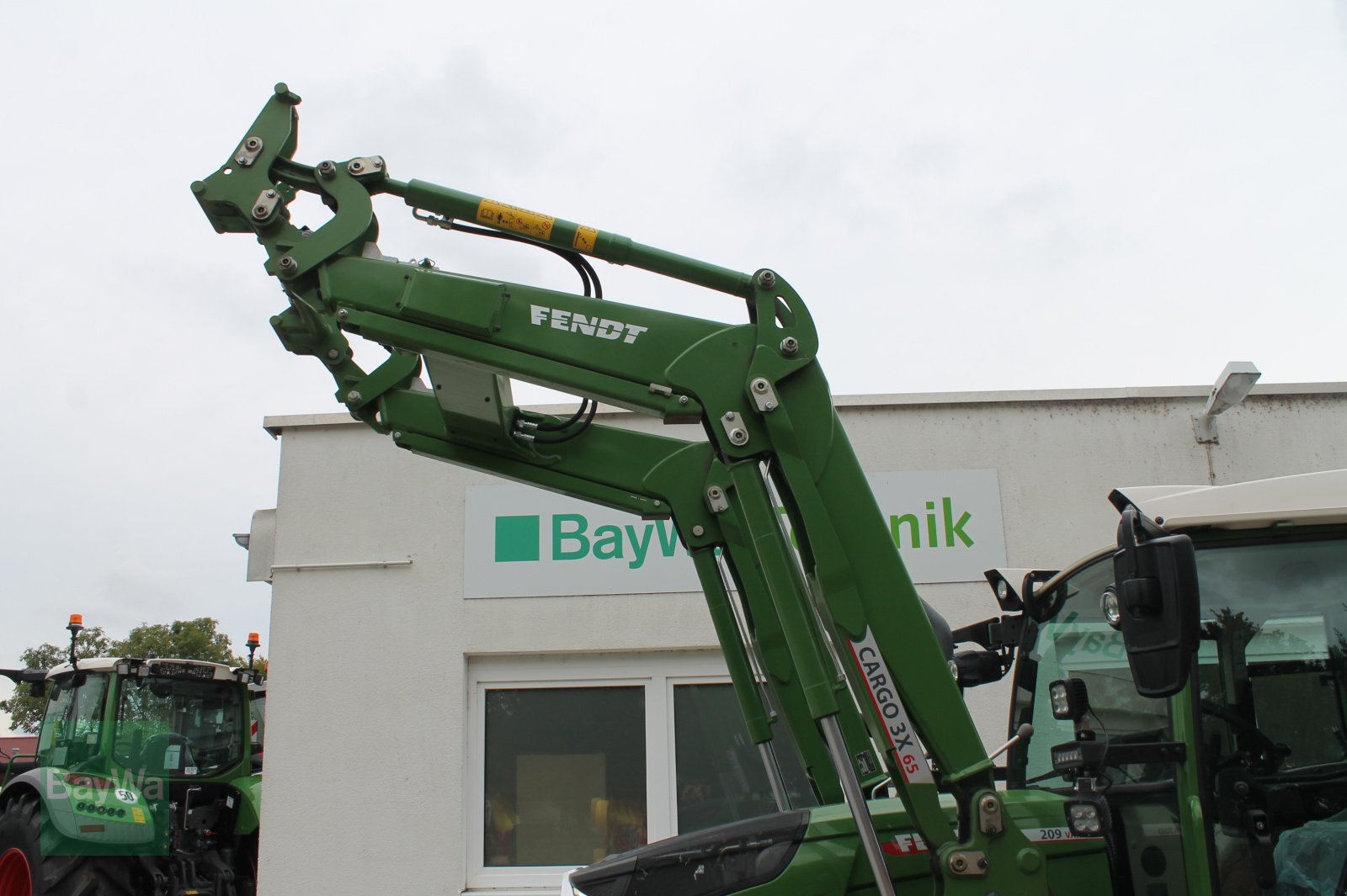 Traktor van het type Fendt 209 S Vario Gen3, Gebrauchtmaschine in Straubing (Foto 3)