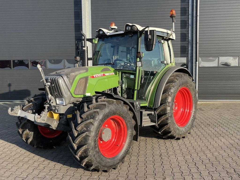 Traktor типа Fendt 209 S, Gebrauchtmaschine в Hapert (Фотография 3)