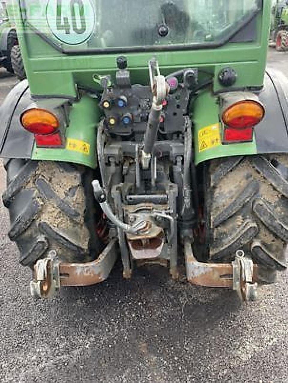 Traktor tip Fendt 209 v vario V, Gebrauchtmaschine in MONFERRAN (Poză 5)