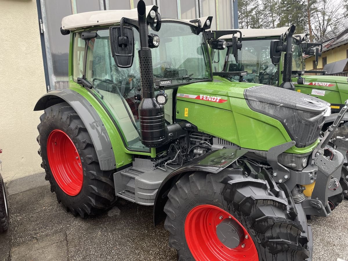 Traktor tipa Fendt 209 Vario Fendt one, Vorführmaschine u Adnet (Slika 1)