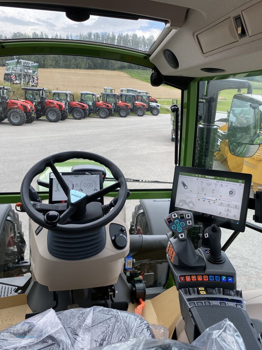 Traktor van het type Fendt 209 Vario (FendtOne), Neumaschine in Niederkappel (Foto 7)