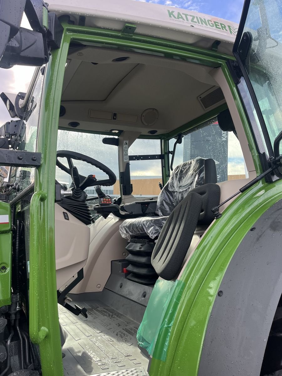 Traktor van het type Fendt 209 Vario (FendtOne), Vorführmaschine in Arnreit (Foto 4)