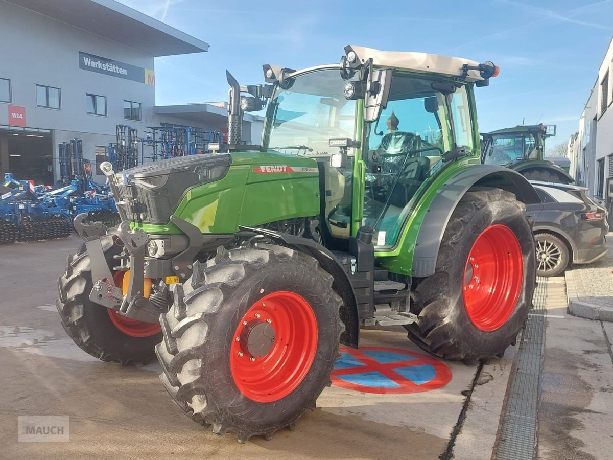 Traktor от тип Fendt 209 Vario (Gen3), Neumaschine в Burgkirchen (Снимка 2)