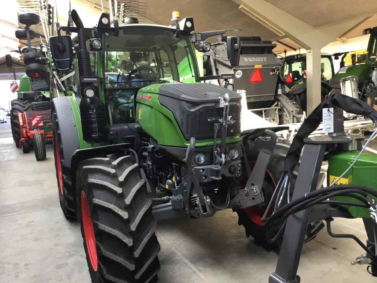 Traktor van het type Fendt 209 VARIO GEN3, Gebrauchtmaschine in Grindsted (Foto 2)