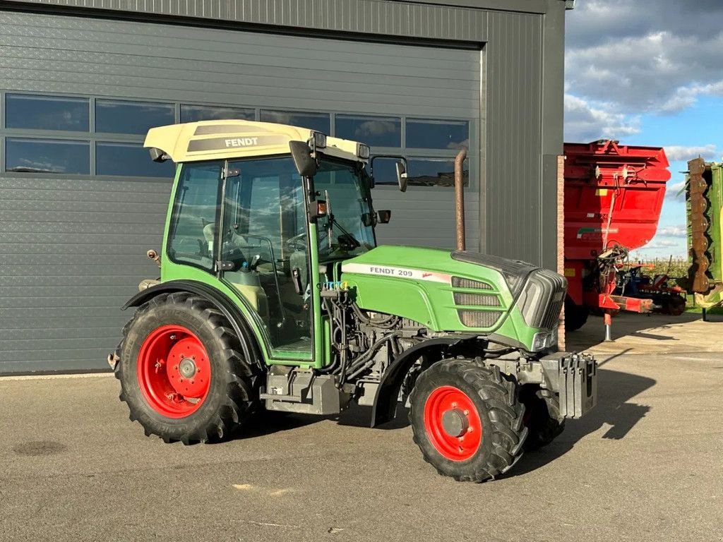 Traktor типа Fendt 209 Vario TMS, Gebrauchtmaschine в BENNEKOM (Фотография 2)