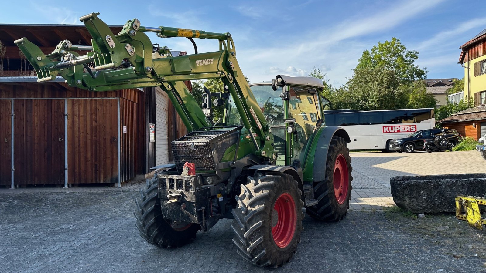 Traktor типа Fendt 209 Vario, Gebrauchtmaschine в Velburg (Фотография 1)