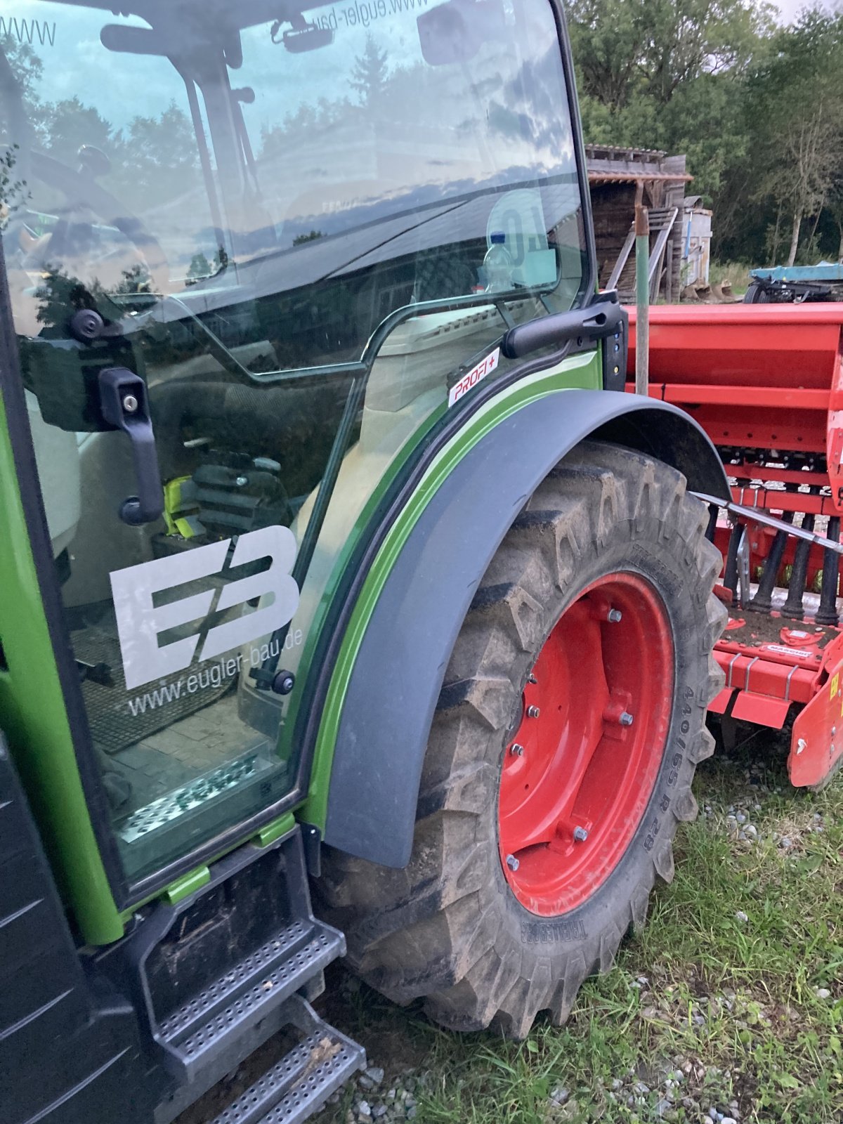 Traktor Türe ait Fendt 210 Vario F, Gebrauchtmaschine içinde Leutkirch (resim 8)