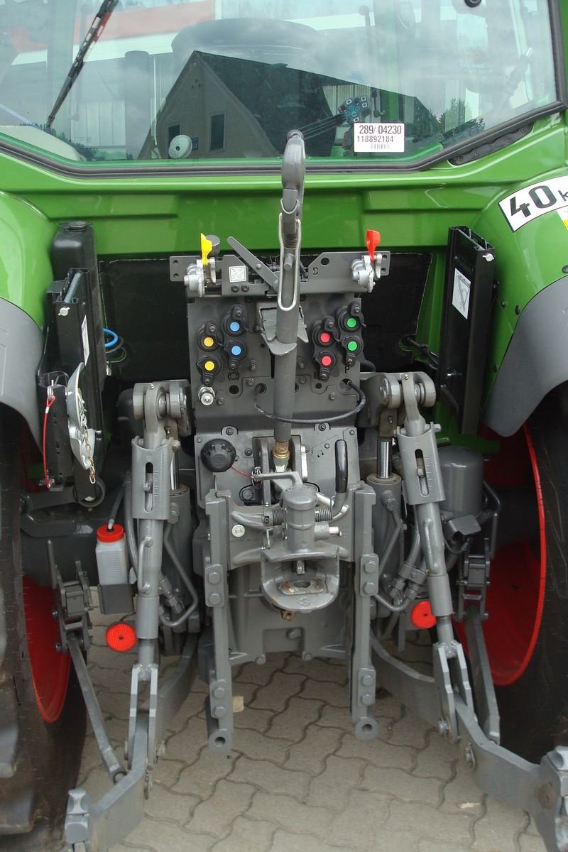 Traktor van het type Fendt 210 Vario (FendtONE), Vorführmaschine in Judenburg (Foto 18)