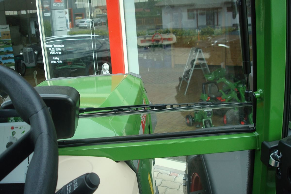 Traktor van het type Fendt 210 Vario (FendtONE), Vorführmaschine in Judenburg (Foto 13)