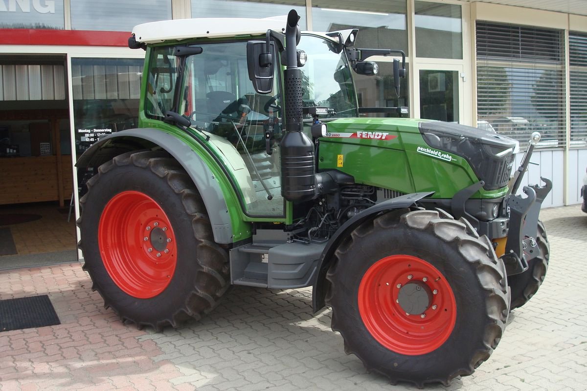 Traktor van het type Fendt 210 Vario (FendtONE), Vorführmaschine in Judenburg (Foto 2)