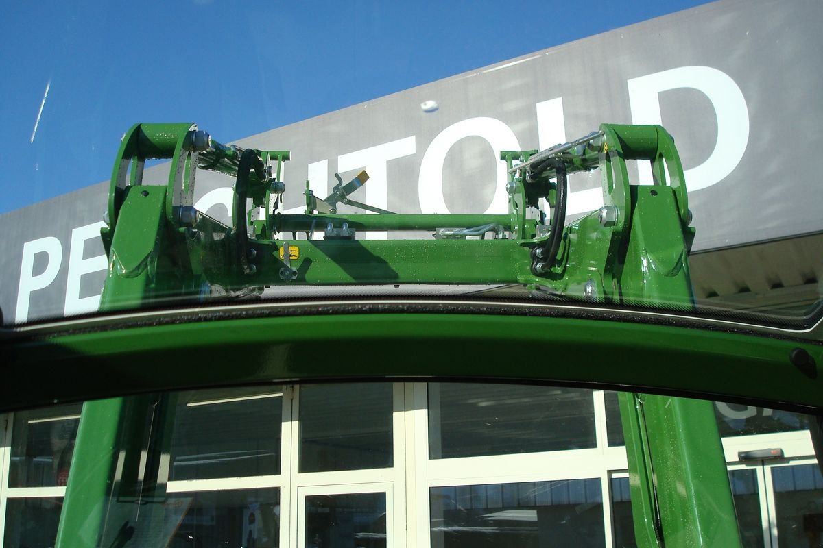 Traktor of the type Fendt 210 Vario (FendtONE), Neumaschine in Judenburg (Picture 14)