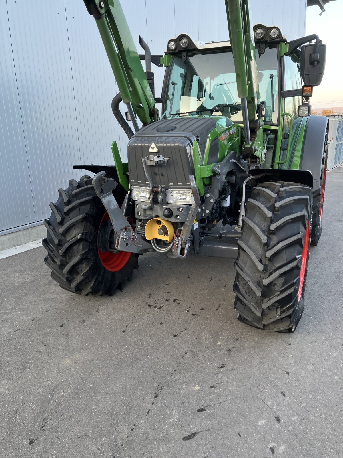 Traktor tip Fendt 210 Vario S3  (211), Gebrauchtmaschine in Mühlhausen-Ehingen (Poză 2)