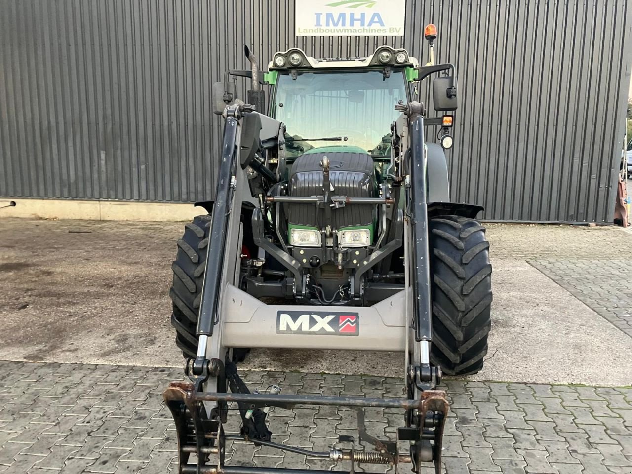 Traktor des Typs Fendt 210 vario tms, Gebrauchtmaschine in Daarle (Bild 3)