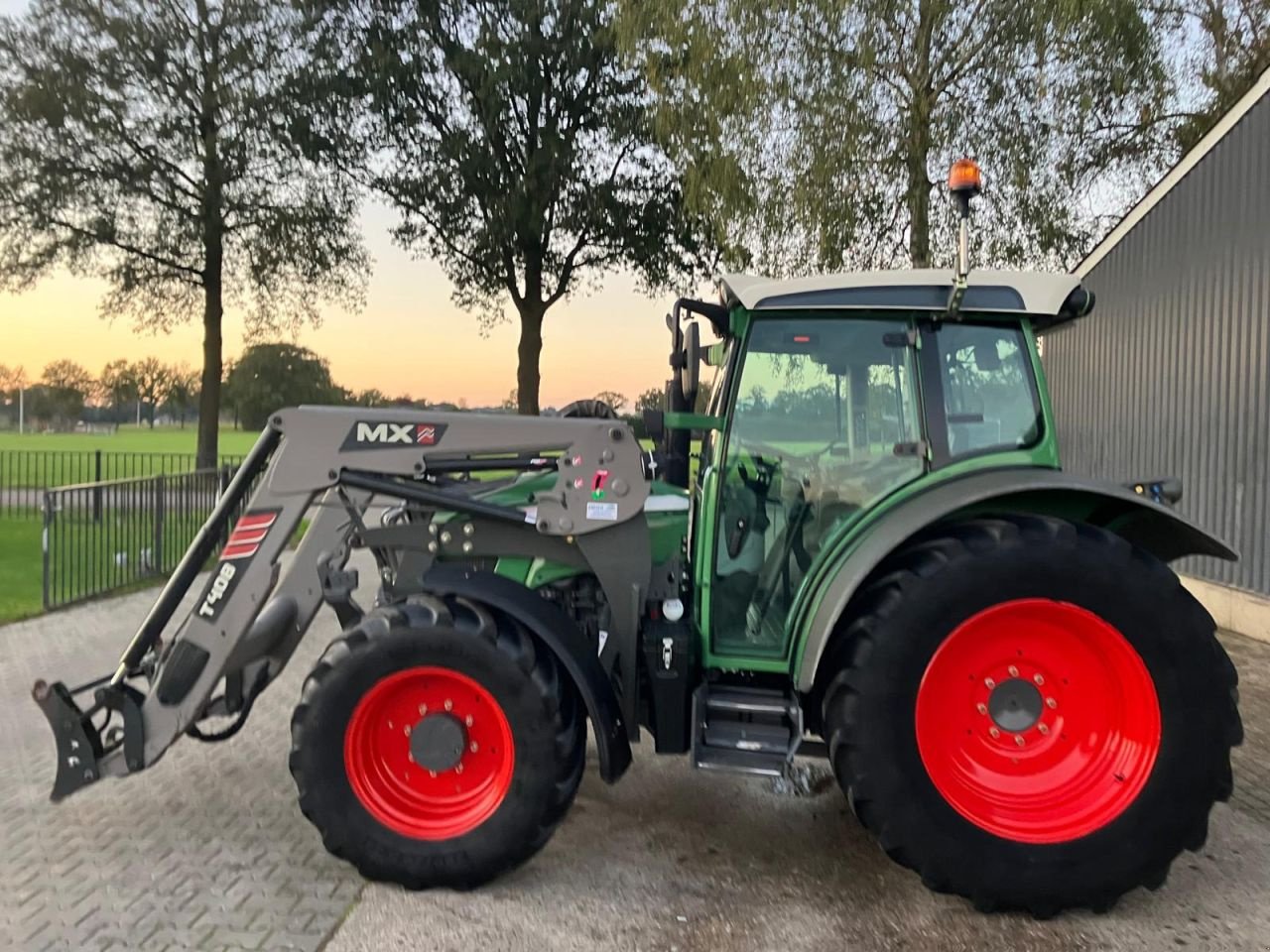 Traktor του τύπου Fendt 210 vario tms, Gebrauchtmaschine σε Daarle (Φωτογραφία 2)